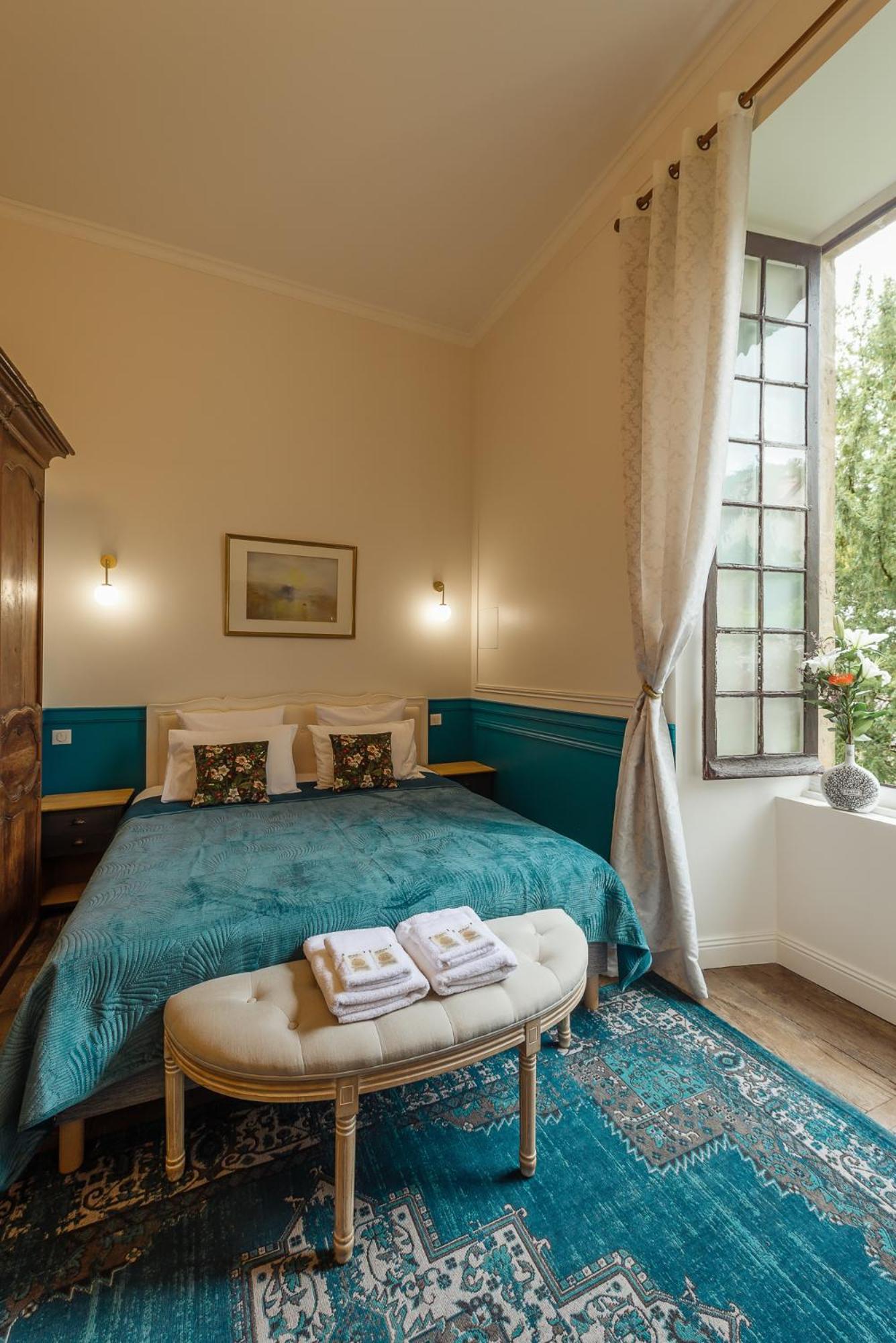Manoir De Laroque Delprat Bed & Breakfast Autoire Bagian luar foto