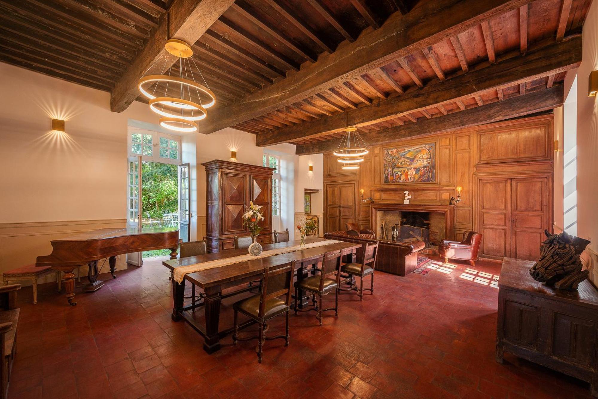 Manoir De Laroque Delprat Bed & Breakfast Autoire Bagian luar foto