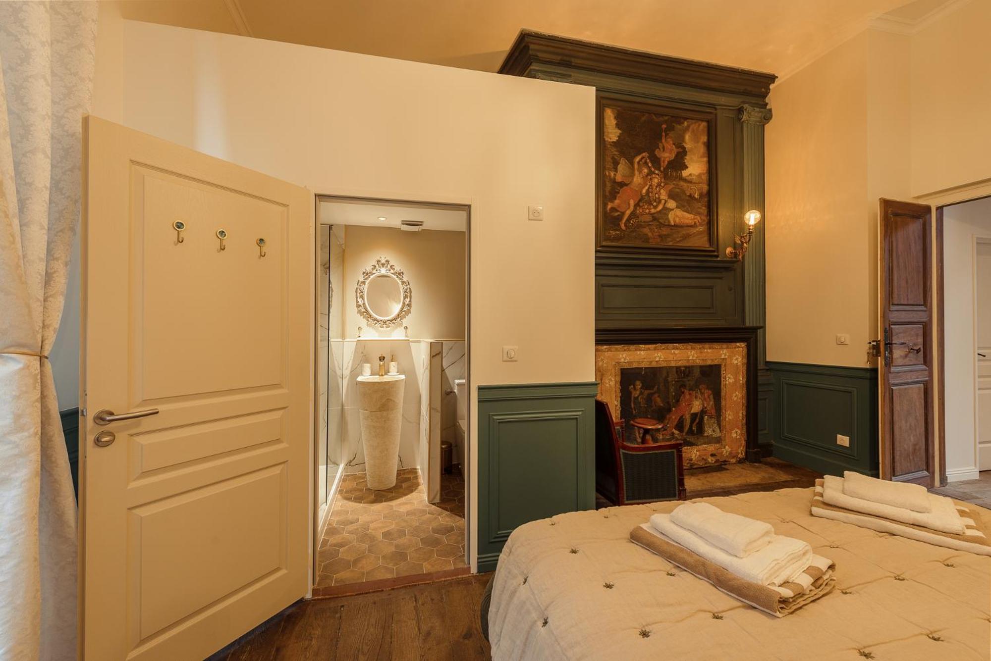 Manoir De Laroque Delprat Bed & Breakfast Autoire Bagian luar foto