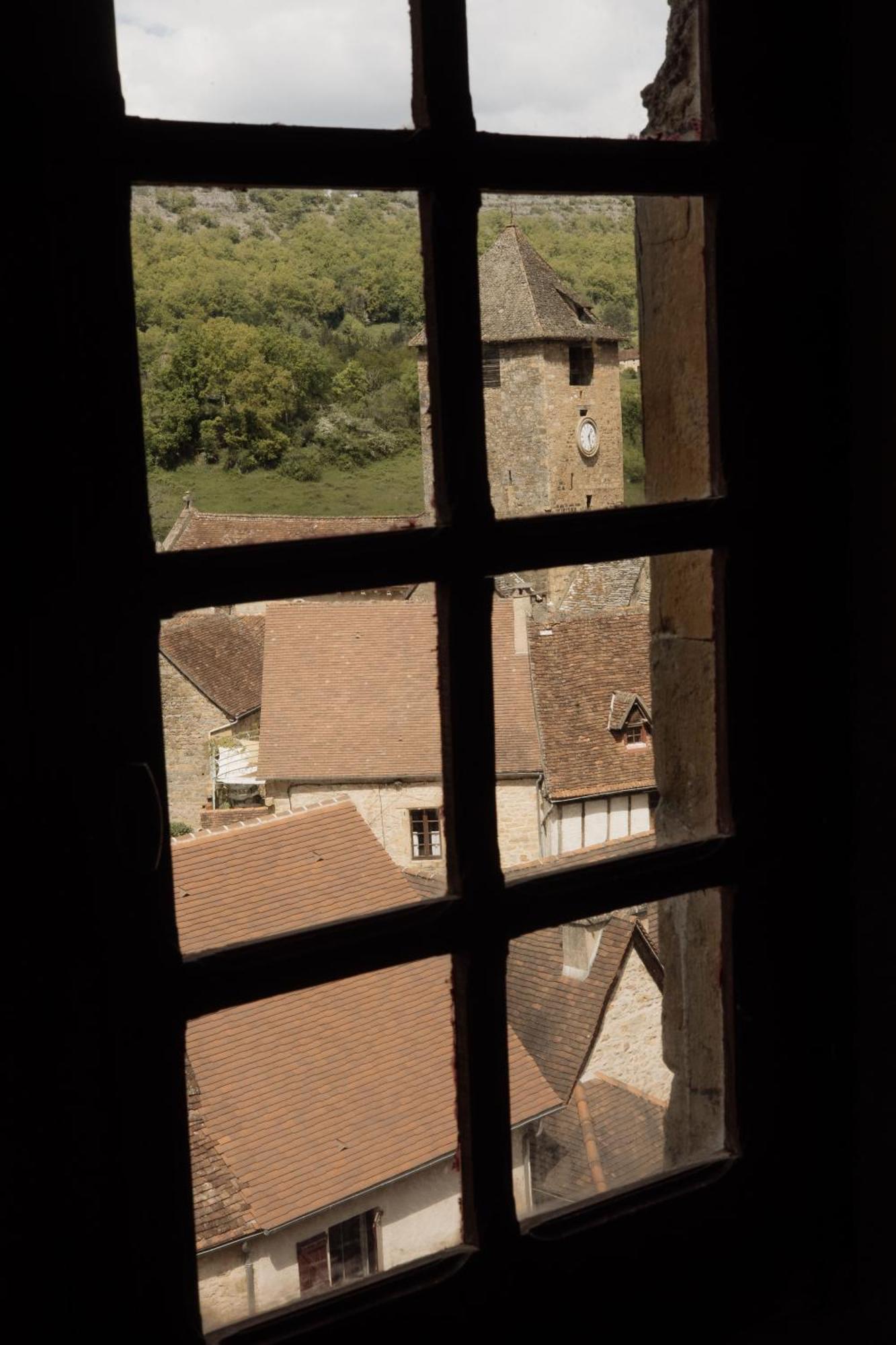 Manoir De Laroque Delprat Bed & Breakfast Autoire Bagian luar foto
